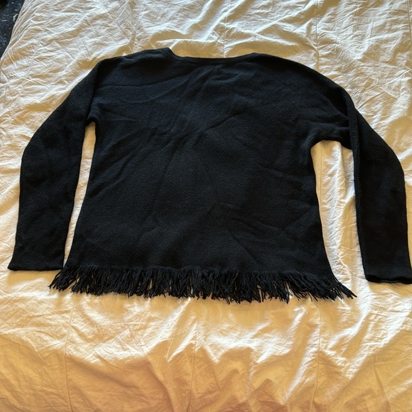 Griffin Cashmere Black Sweater with Fringe. Size Small. 100% Cashmere - Picture 3 of 6